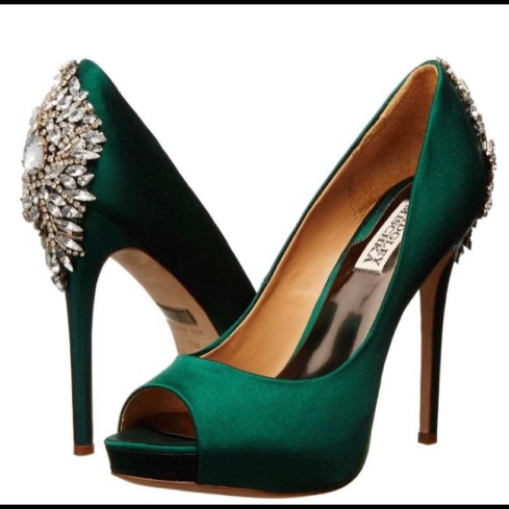Badgley Mischka Kiara Emerald Green Satin Pump 8.5